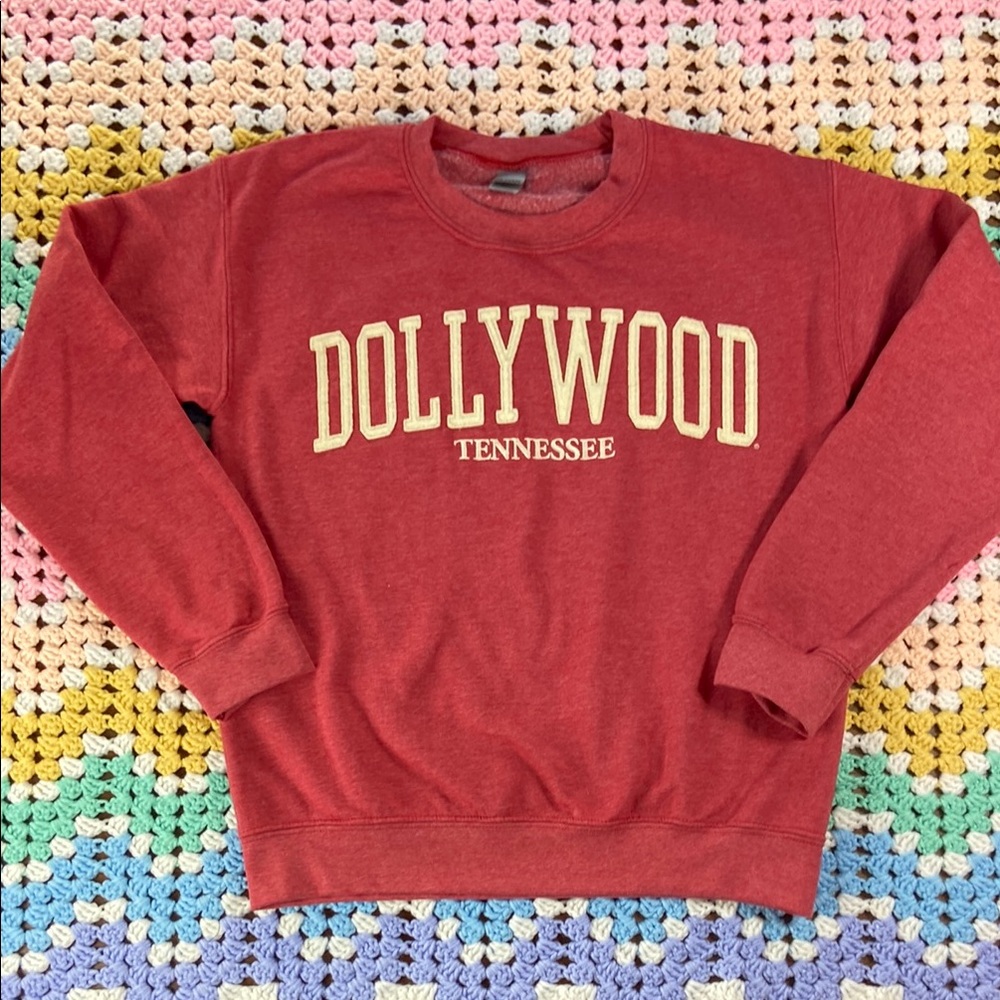 Gildan Pink/Red Dollywood Tennessee college style Sweatshirt Small s